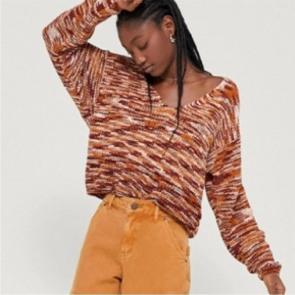Urban Outfitters Earth Tones Chenille Knit Cropped V-Neck Sweater Size Small - Picture 10 of 10